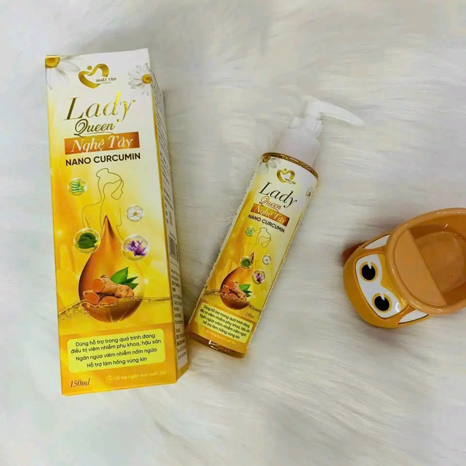Dung dịch vệ sinh phụ nữ Lady Queen Nghệ Tây - Ngăn Ngừa Viêm Nhiễm Nấm Ngứa Chai 150ml