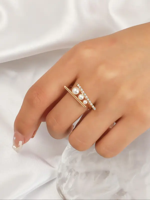 Elegant Faux Pearl Decorated Ring, Fashion Accessories for Women & Girls, Trendy All-match & Exquisite Jewelry for Birthday Gift 0