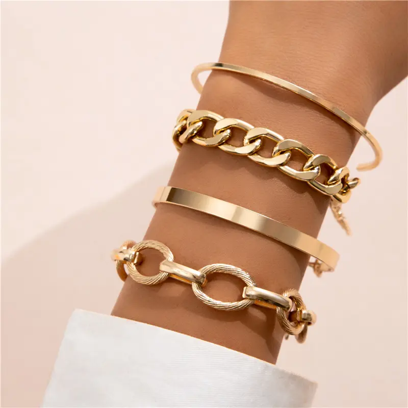 ชุดสร้อยข้อมือ unisex แพ้ง่าย เครื่องประดับสแตนเลส สีไม่จางหายหรือลอก