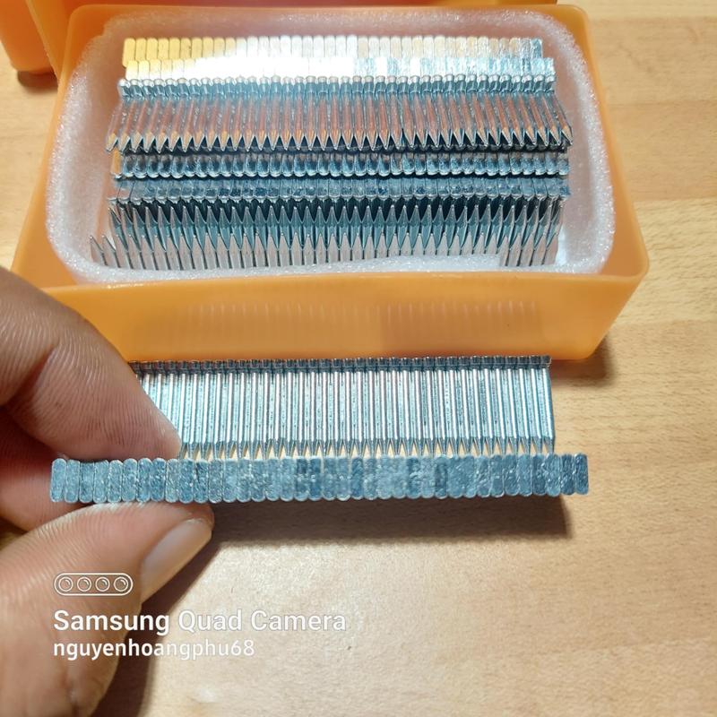 Đinh Đóng Tường Bê Tông ST18 Cứng Chắc Chắn Hộp 722 Cây