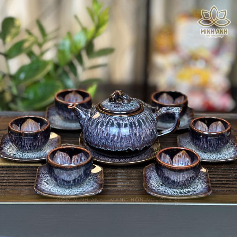 Bộ ấm chén Bát Tràng nghệ nhân Nguyễn Văn Hải dáng quả Hồng men Hỏa biến màu Cẩm Lai Đỏ