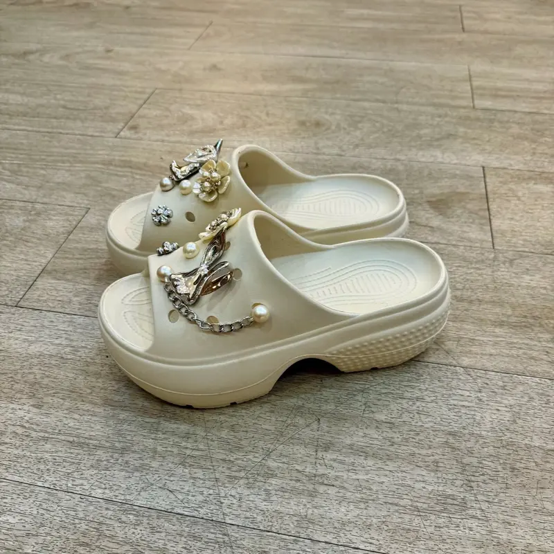 Dép nữ đế cao 6,5cm gắn charm siêu xinh xắn mã 205 - Chất liệu tốt tự nhiên - GiàY, Shoes DéP Nhung Len 6