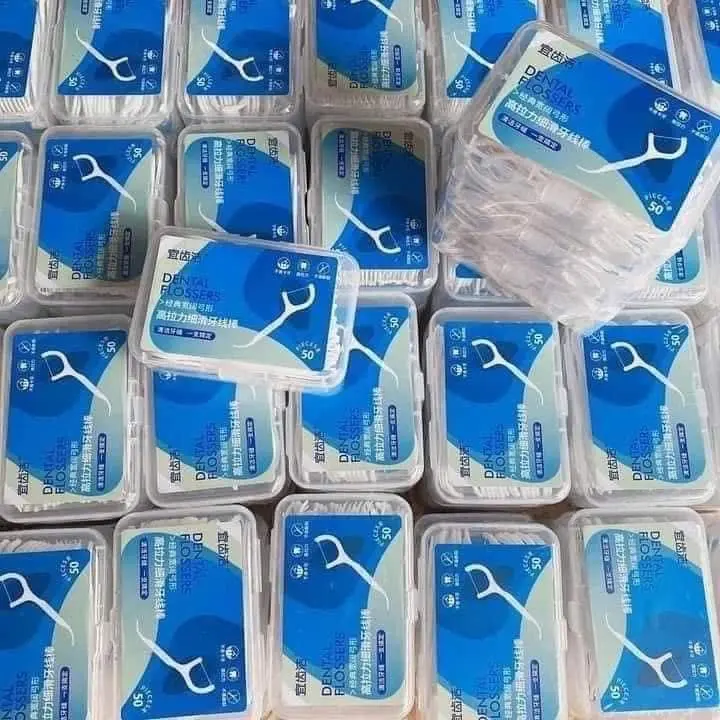 ￼ Combo 10 hộp 500 cái Tăm chỉ nha khoa (hộp 50 cái/ hộp), xỉa răng vệ sinh răng, bảo vệ răng miệng sạch sẽ. Tăm chỉ nha khoa women
