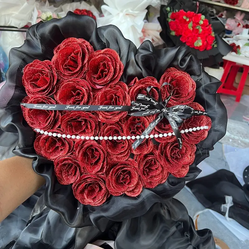 Bó Hoa Nhũ Trái Tim 25-40b vải voan Tặng Người Yêu, Bạn Bè, Decor Tặng kèm vương miện 1