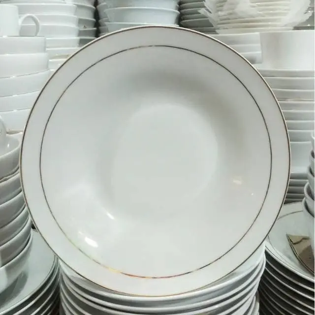 Piring Makan Keramik Polos List Emas 9 inch Kitchenware 0