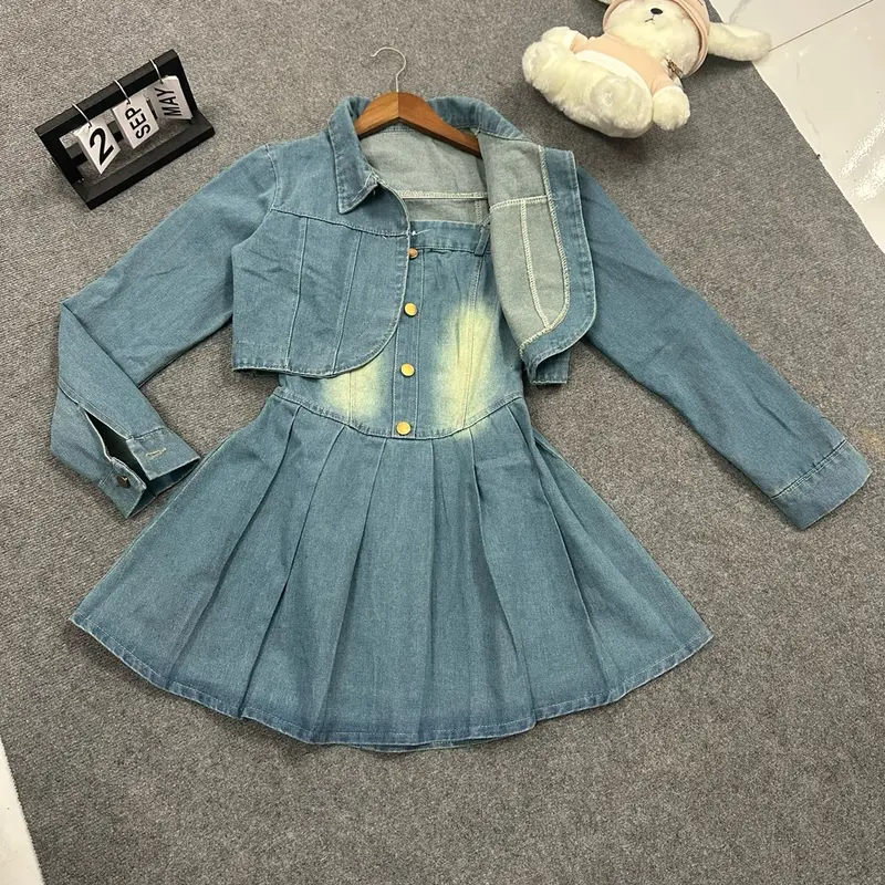 ĐẦM JEAN KÈM ÁO KHOÁC XẾP LY ÔM EO TÔN DÁN dây kéo sau lưng ,jean không co giãn 6