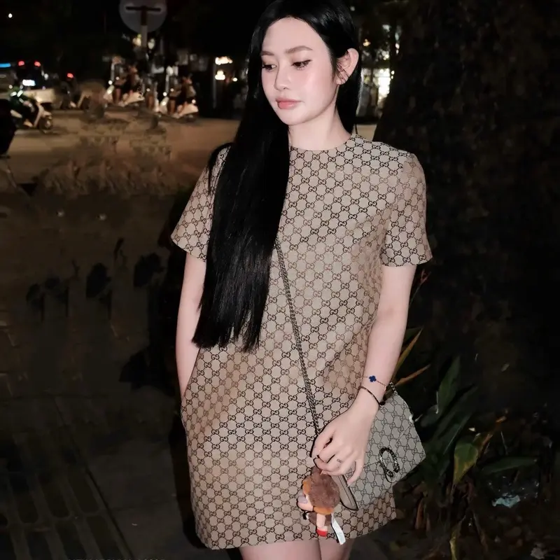 Dilyshop08 Váy gấm hoạ tiết dáng suông chữ A tay cộc cổ tròn trên đầu gối