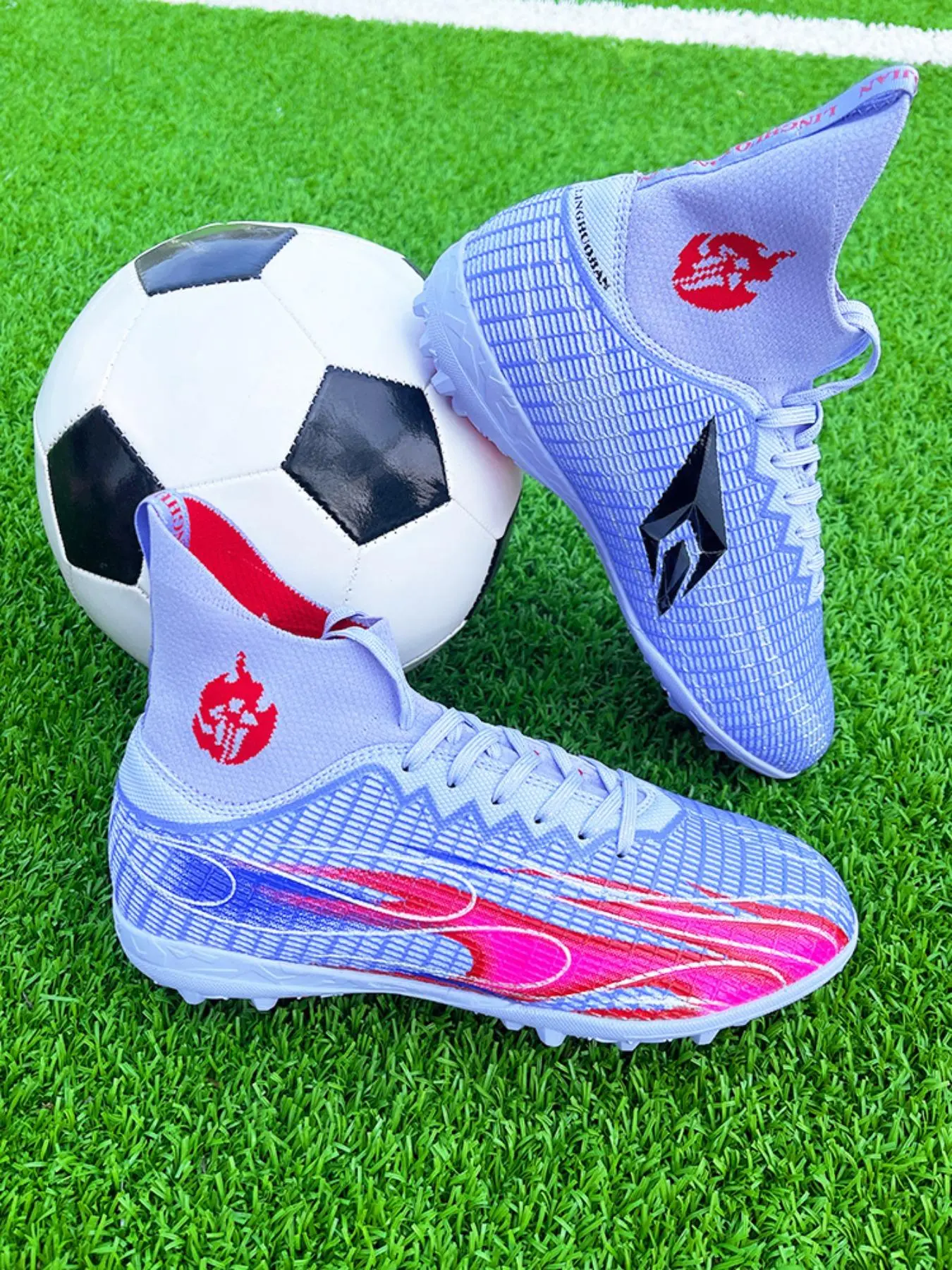 Men's Fire Print High Top Football Shoes, Sporty Lace Up Soccer Shoes, Football Cleats, Training Shoes for All Seasons