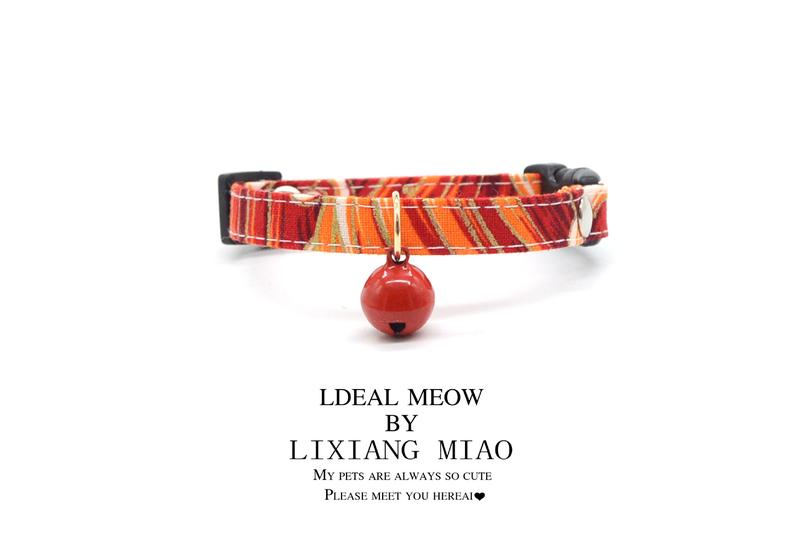 Product Introduction of Pet Neckband Necklace Lightweight Cute Bell Red Festive Decorative Cloth Material Cat Small Dog 7