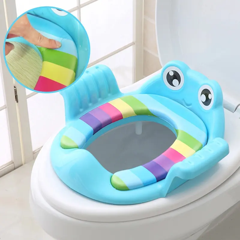 Bồn cầu thu nhỏ có tay vịn cho bé màu xanh màu hồng đễ thương - Bô Voi bon cau vệ