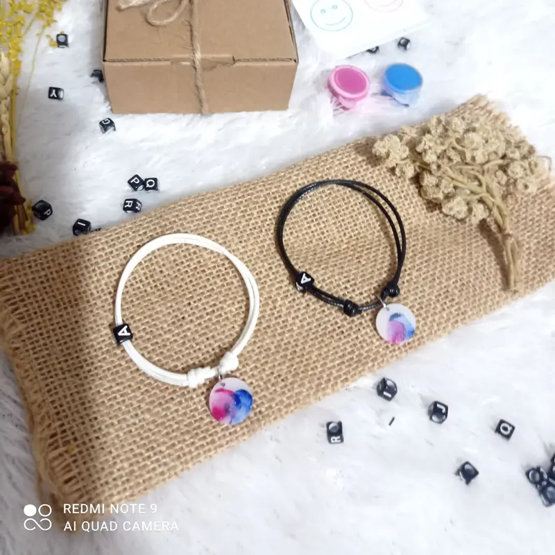 ( 2 pcs free Box + Cat) Gelang Couple Mewarnai Gelang Sidik Jari Terlaris Tali Bracelets 0