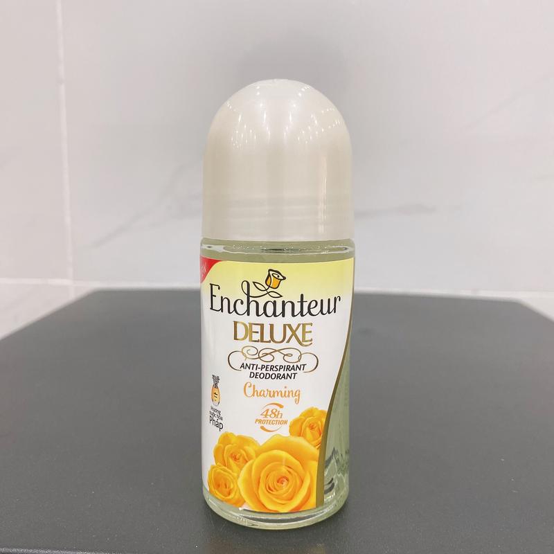 Lăn khử mùi Enchanteur hương charming 50ml ( vàng )