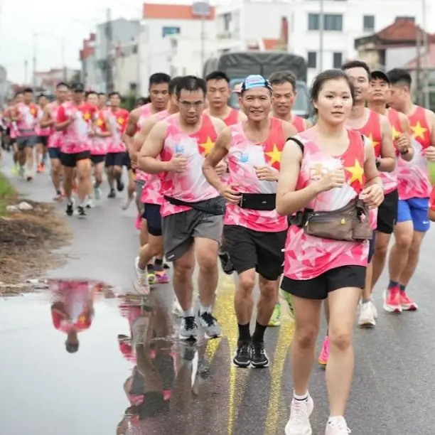 ÁO CHẠY BỘ SAO VÀNG ÁO CỘC TAY ÁO BA LỖ