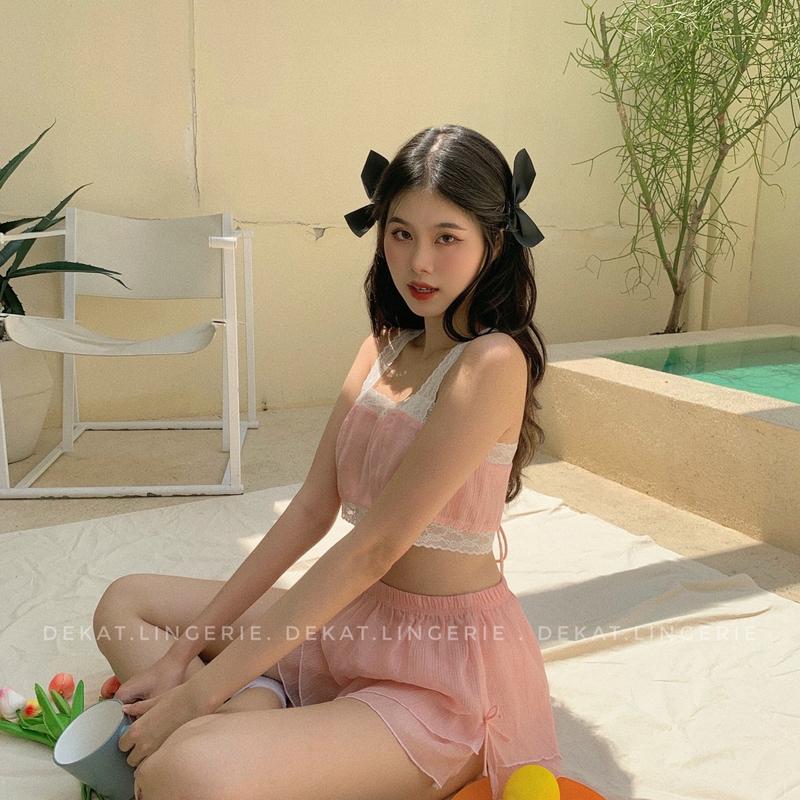 Set bộ NABI chất liệu tơ phối ren siêu cấp mềm mịn ( thiết kế cột nơ sau lưng, 2 lớp ) Trơn Áo Nữ Hồng