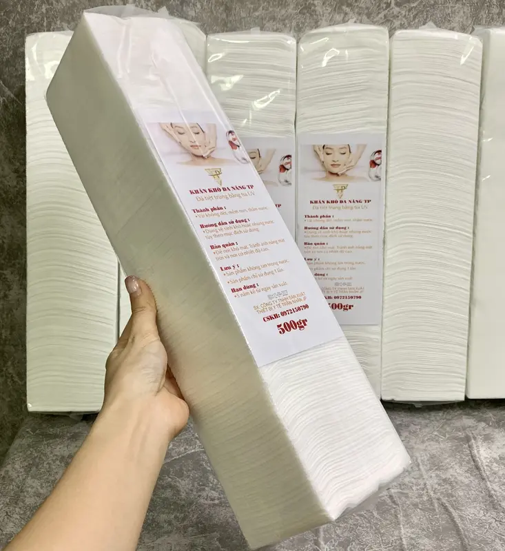 KHĂN GIẤY SPA lau mặt trong thẩm mỹ khoảng 250 tờ/ cây loại 1 - Khăn lau mặt 500gr/ cây siêu tiết kiệm 2