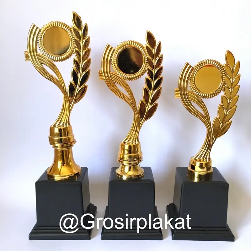 Piala Lomba 1 Set piala lomba 0