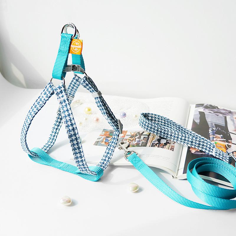 Product Introduction of Dog Harness Set including Harness and Leash (130 Cm) for Small and Medium Dogs, Pet Harness Set with Elegant Plaid Pattern-Various Colours Available 12