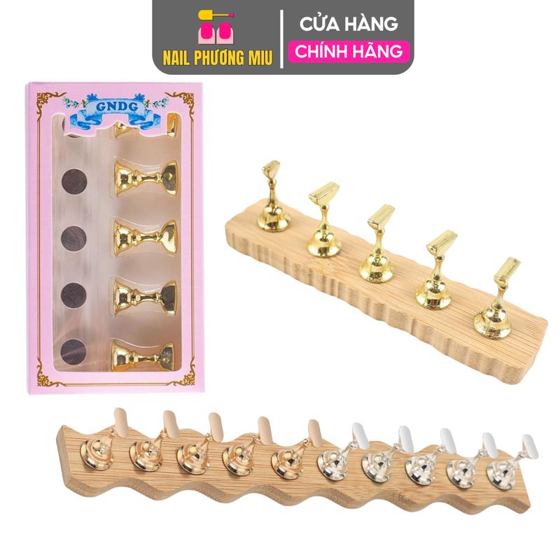  Đế Móng Mẫu Tổng Hợp Đế Gắn Móng Giả Bằng Gỗ Và Nhựa Tập Vẽ Móng Đế Móng Quân Cờ Nam Châm Giữ 5 Móng 10 Móng Làm Nail Chuyên Nghiệp 
