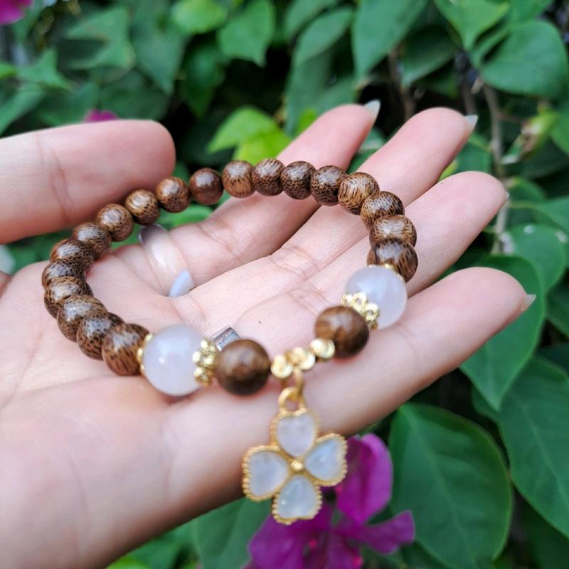 Trầm hương 6 ly mix charm Cỏ 4 lá theo Mệnh 4