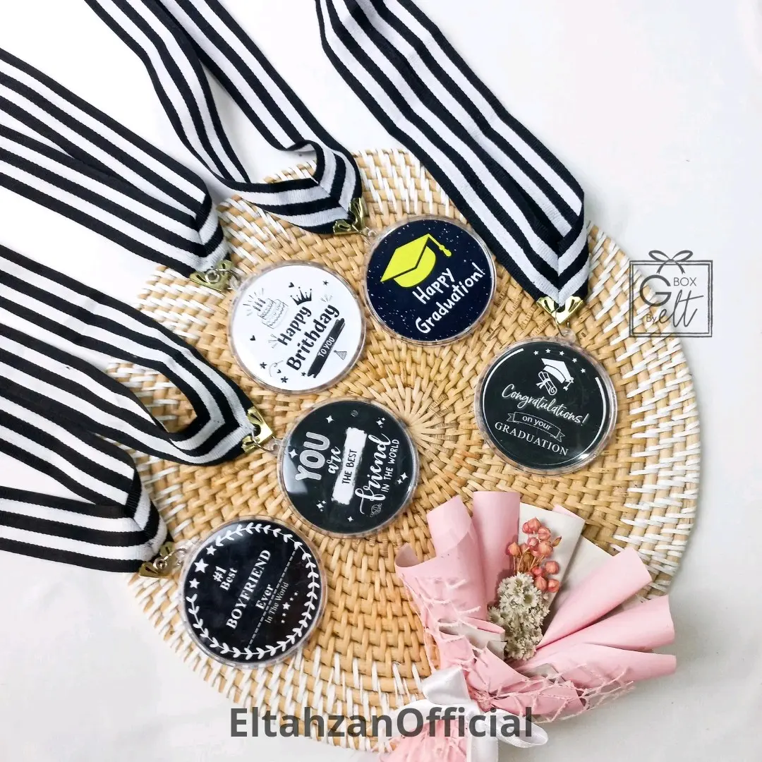 MEDALI HADIAH GRADUATIOAN ULANG TAHUN WISUDA BIRTHDAY
