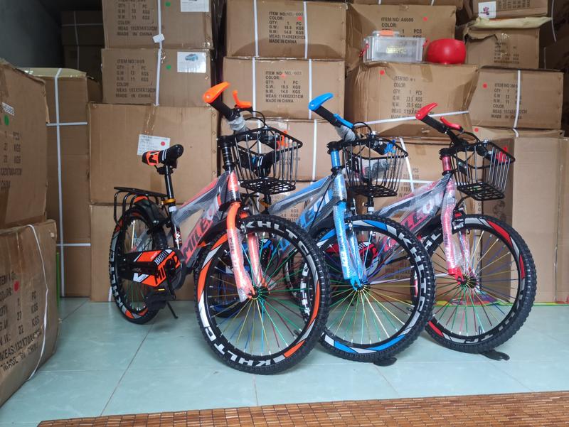 XE ĐẠP TRẺ EM THỂ THAO CỠ 12/14/16 INCH CÓ BÁNH PHỤ TẬP ĐI - CỠ 18/20 INCH CÓ CHÂN CHỐNG CHO HỌC SINH TIỂU HỌC Gắn Xe Đạp Đạp Xe Đạp Cao Su Sports