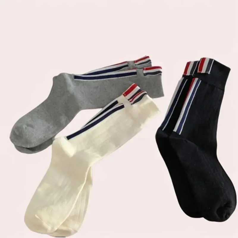 Tất vớ nữ cao cổ chất liệu vải Cotton co giãn bốn chiều, phong cách Hàn Quốc , chống hôi chân Women Voi Trắng