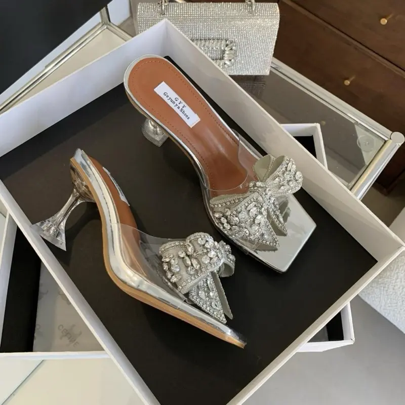 Guốc quai trong đính nơ mẫu mới mũi vuông 7-9cm . Phù hợp đi chơi đo tiệc cưới Nữ DéP Đồng GiàY Shoes 0