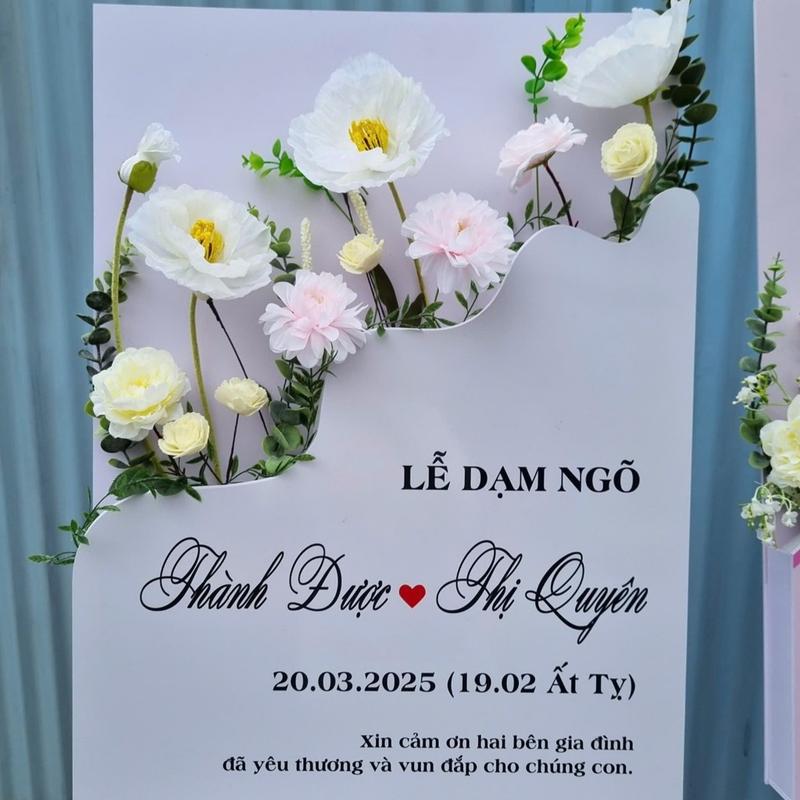 Có IN chữ Theo Cầu - Bảng hộp welcome để cắm hoa + Bảng cưới, bảng chào, bảng đón khách để cổng cưới, trang trí 1