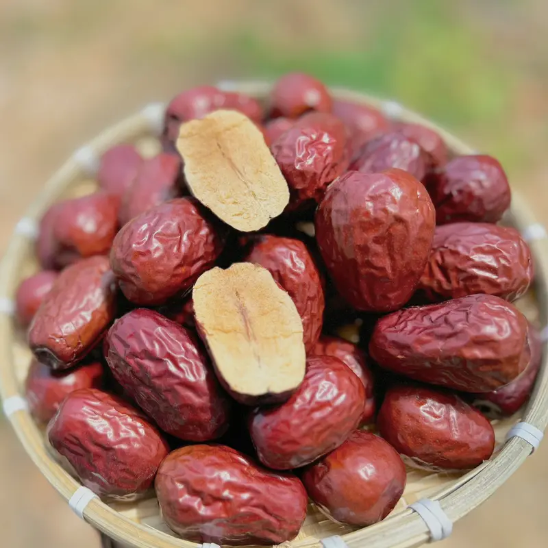 Combo 2kg Táo size 80-90 quả/kg , táo Hoà Điền Tân Cương Hảo Hảo ngon , ngọt , dẻo , vị chua nhẹ hàng vụ mới thu hoạch năm 2024 0