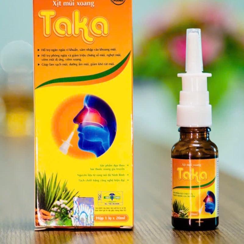 Xịt mũi xoang thảo dược Taka 1