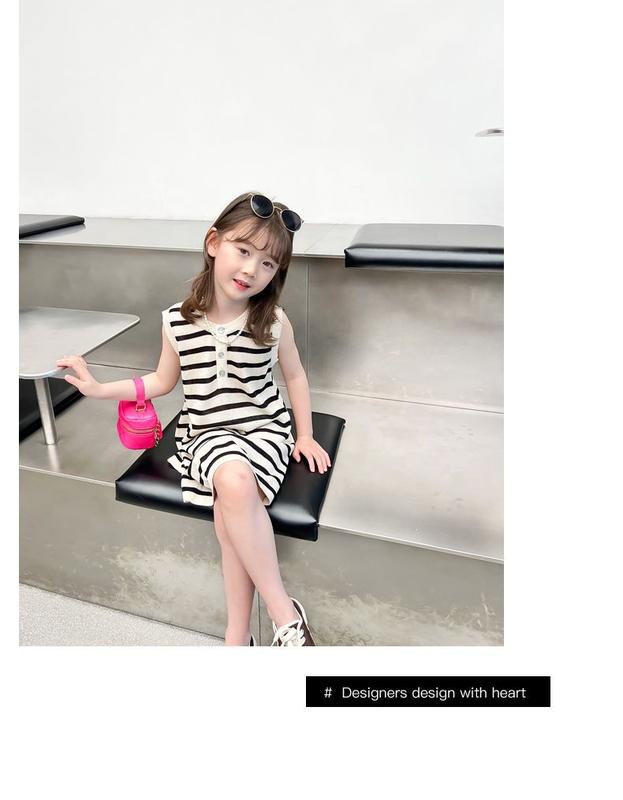 Product Introduction of 100% Cotton Children's Baby Girl Children 2024 Summer New Korean Style Stitching Tie-Dyed Mid-Length Polo Dress 4