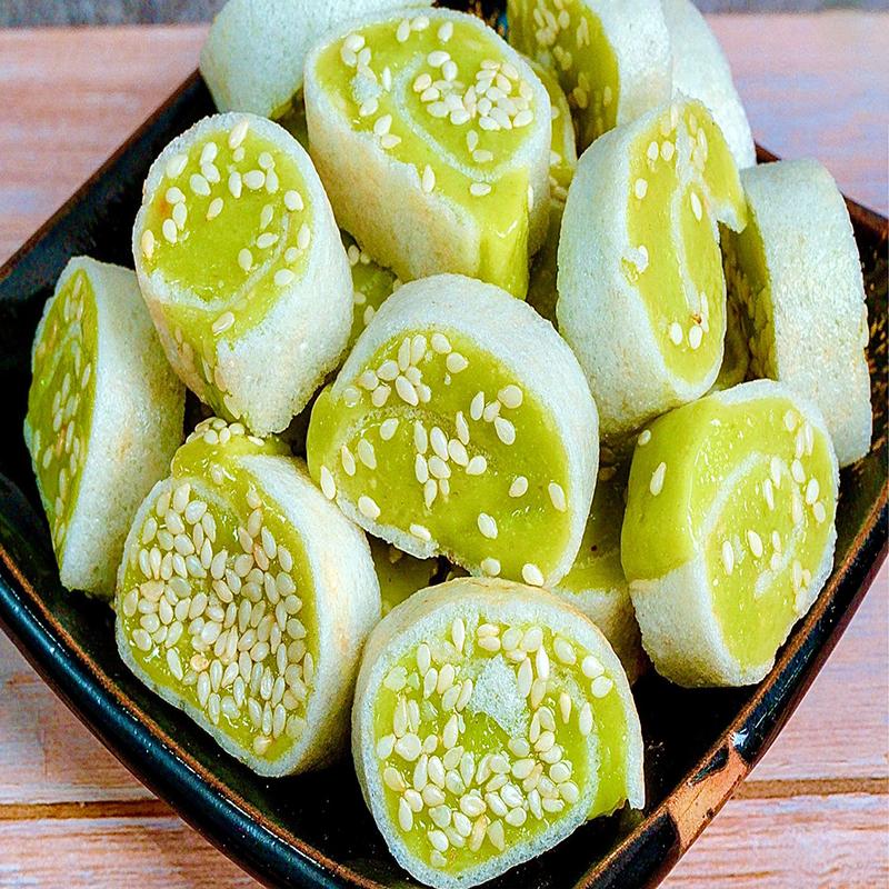 Kẹo Dừa Dứa Non Lá Dứa - Túi 500g - Đặc Sản Bến Tre 1