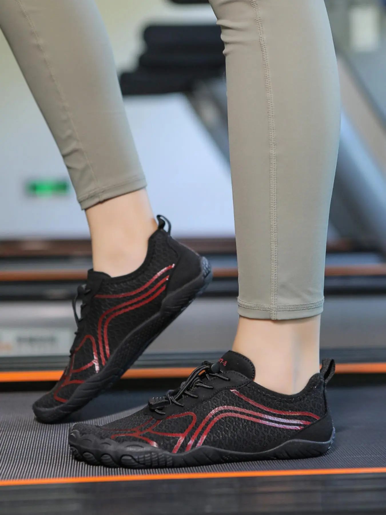 Women's Sporty Lace Up Low Top Treadmill Running Shoes, Casual Comfortable Breathable Quick Drying Non-slip Sports Shoes, Multifunctional Yoga Shoes