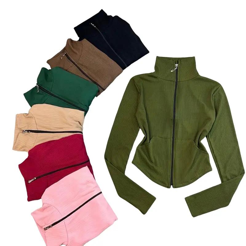 Áo Khoác Cổ Lọ có túi ngoài 40-70kg Nữ Women Top Jacket Thun Gân Kem Nhung