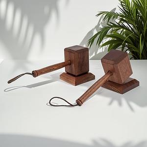 Pembuka Botol, Reka Bentuk Cangkuk Thor, Magnetik Kreatif, Diperbuat daripada Kayu Pepejal, Sesuai untuk Hiasan Rumah, Pembuka Botol Bir, Hadiah Indah Kitchenware Utensils refrigerators variasi stiker hiasan