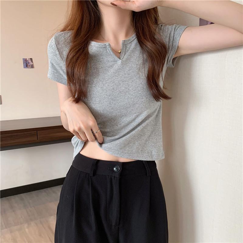 Product Introduction of Summer slim fit crop top spicy girl outfit T-shirt short sleeved plain color, comfortable and breathable, paired with jeans 26