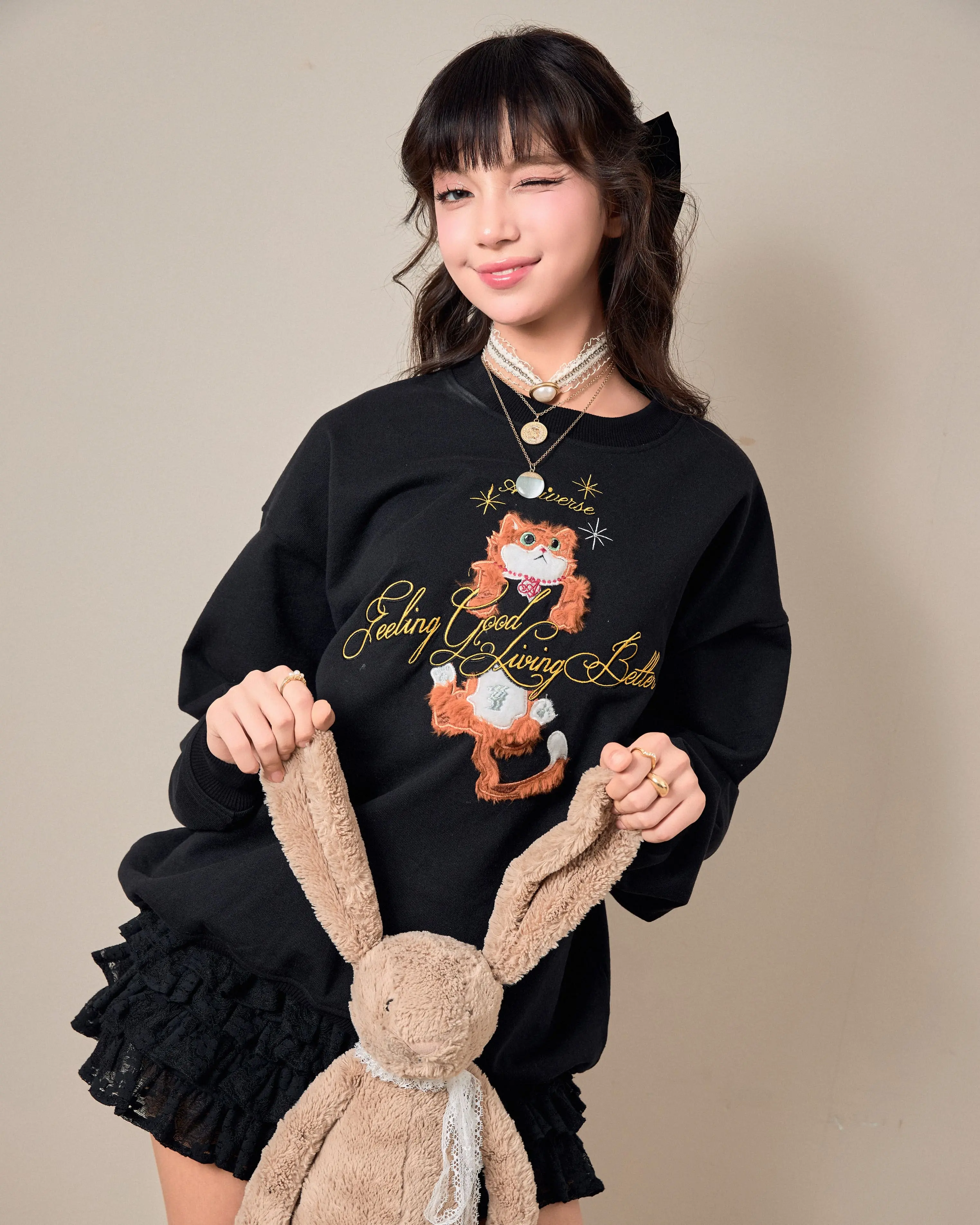 AIAI OFFICIAL "Miao" Sweater - Áo nỉ sweater hình mèo form rộng thêu logo thương hiệu