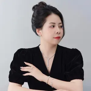 THÚY LIỄU - CHAM JEWELRY