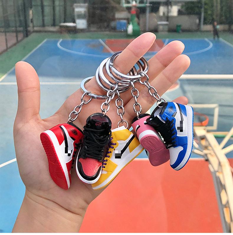 Product Introduction of Khuôn Giày 3D Mini Cho Nam Và Nữ, Móc Chìa Khóa Xe Hơi, Mặt Dây Chuyền Túi Thời Trang 0