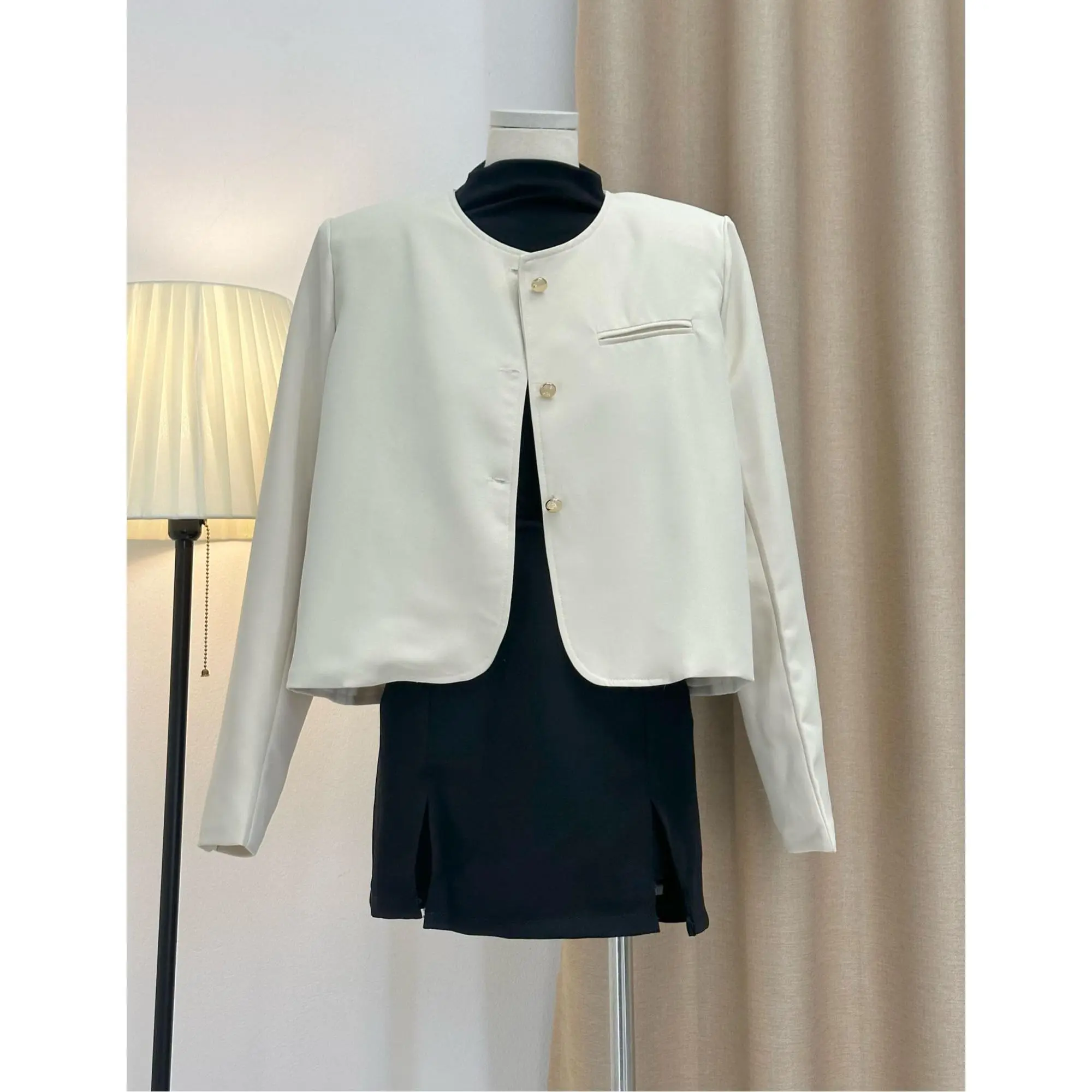 Áo Khoác Vest Blazer Nữ Trơn Khuy Đồng Cổ Tròn 29feb.closet Một Túi Trước Thu Đông - A350 Women Top  Kem | BigBuy360 - bigbuy360.vn