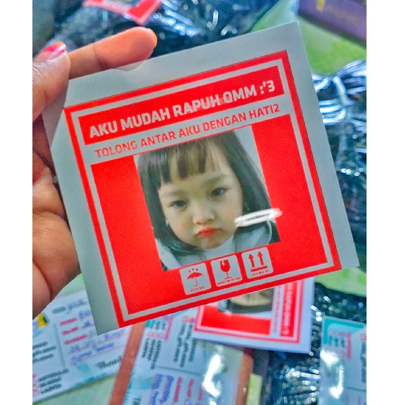 [100pcs] STIKER FRAGILE LUCU - STIKER JANGAN DIBANTING 1