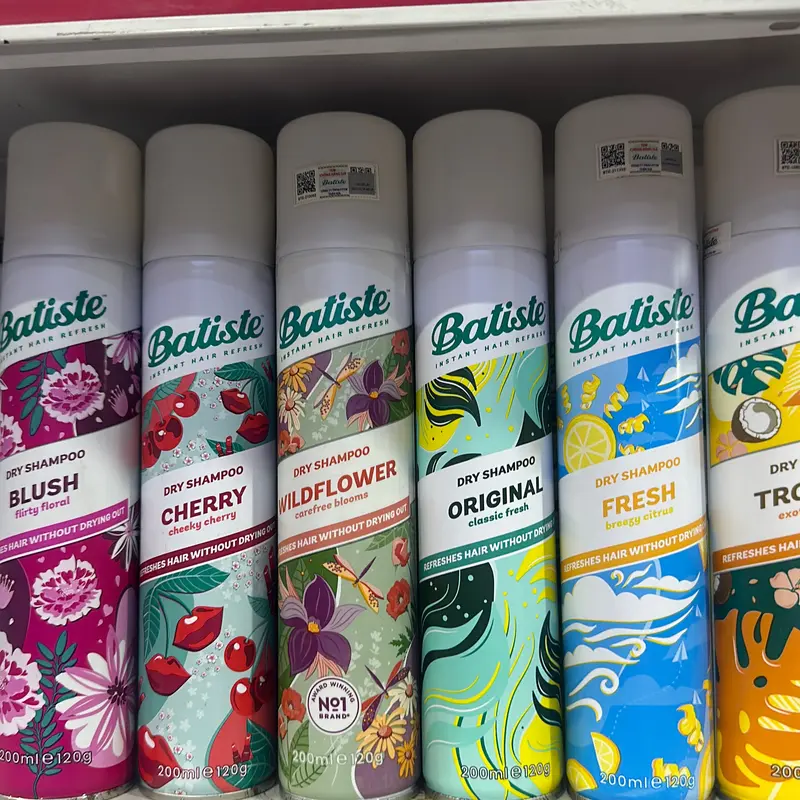 Dầu gội khô Batiste số 1 thế giới hương trái cây và hoa ngọt ngào quyến rũ - Women 0