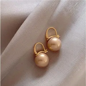 Anting Mutiara Imitasi Gaya Elegan Untuk Aksesoris Wanita Graziella Akari Pearl Imitasi Fashion KIARA JEWELRY