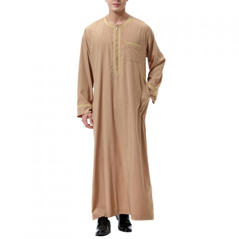 Product Introduction of Men'S Muslim Shirt Kaftan Islamic Royalty Dubai Robe O-Neck Long Sleeve Retro Tunics Abaya Arabic Traditional Costume Men'S Robe 5