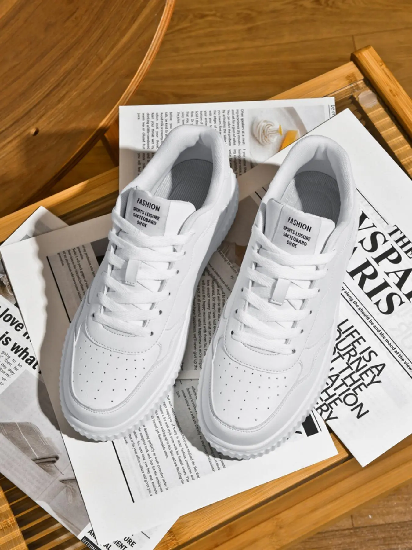 Men's Sporty Lace Up Low Top Sneakers, Casual Comfortable Breathable Lightweight Sneakers, Fashionable All-match Sneakers for Daily Wear