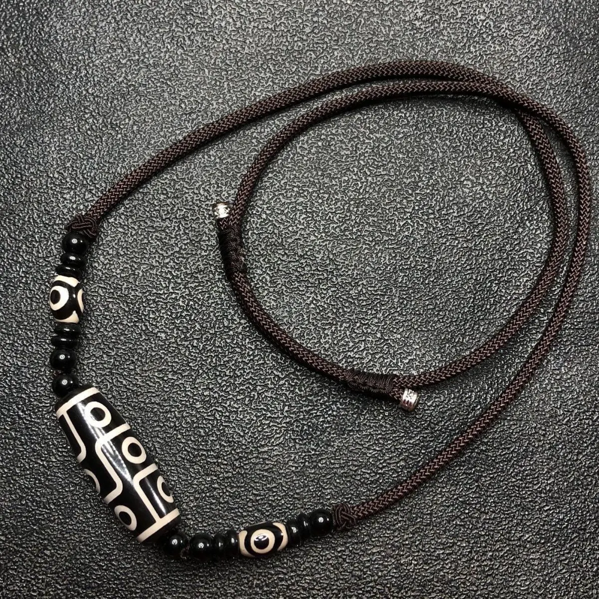 Tibetan Ethnic Style Dzi Bead Necklace Clavicle Chain Men's Simple All-Match Laid-Back Accessories Sweater Chain for Women
