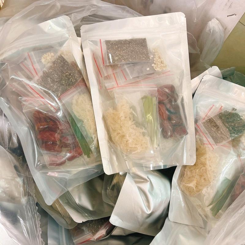 Sâm bổ lượng 1 set 400gr gồm 10 nguyên liệu có sẵn trong 1 set. Sâm bổ lượng thanh mát cơ thể. Chè sâm bổ lượng. 6