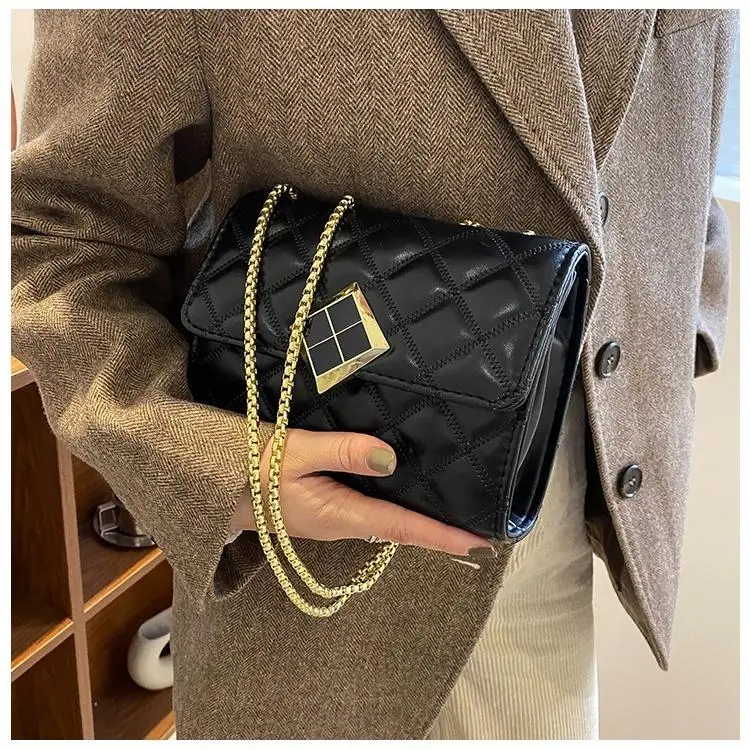 Tas Elegant Lisa Slingbag Tas Selempang Wanita Tali Panjang Tas Wanita Murah 2