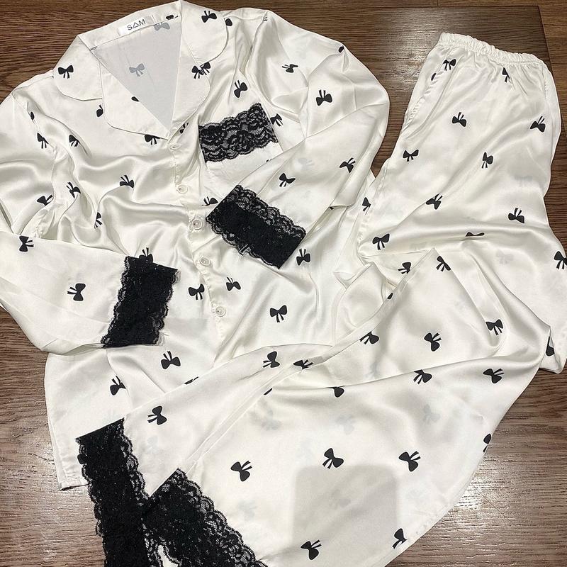 M101 NHỌ PYJAMAS Bộ mặc nhà tiểu thư dài tay , có phối ren , hoạ tiết NƠ ĐEN chất lụa tơ tằm  . Ảnh tự chụp ( nền trắng kem mang bra cùng màu ) 4