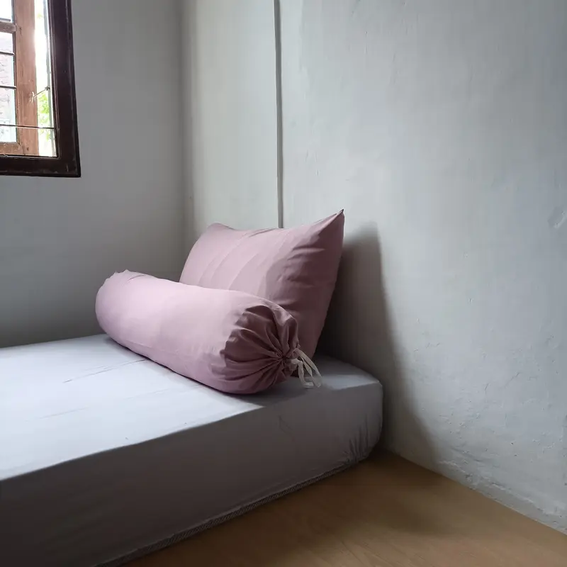Sprei Polos Two Tone Aesthetic Warna Light Grey Mix Soft Mauve Ukuran 90x200 100x200 120x200 160x200 180x200 Seprei Katun Disperse Berpori Menyerap Keringat Bantal Guling Kain Karet 2